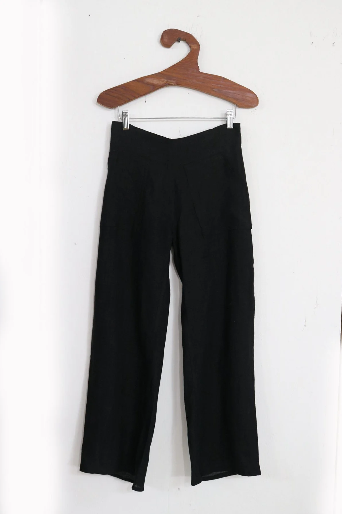 linen pants front.JPG