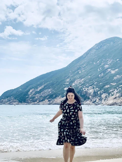 Shek O: So, I wasn’t exactly prepared and didn’t pack swimwear, but I still got to dip my toes into this glorious water.
