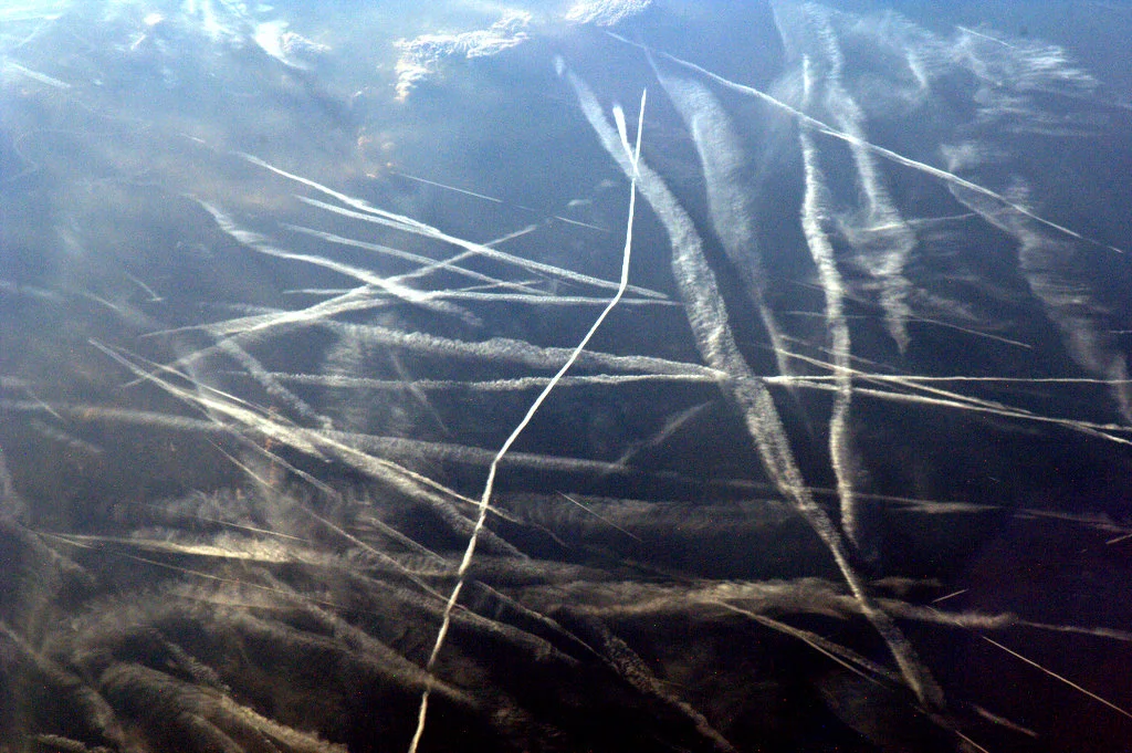 What Are Chemtrails? - The Toxic Warfare in the Sky