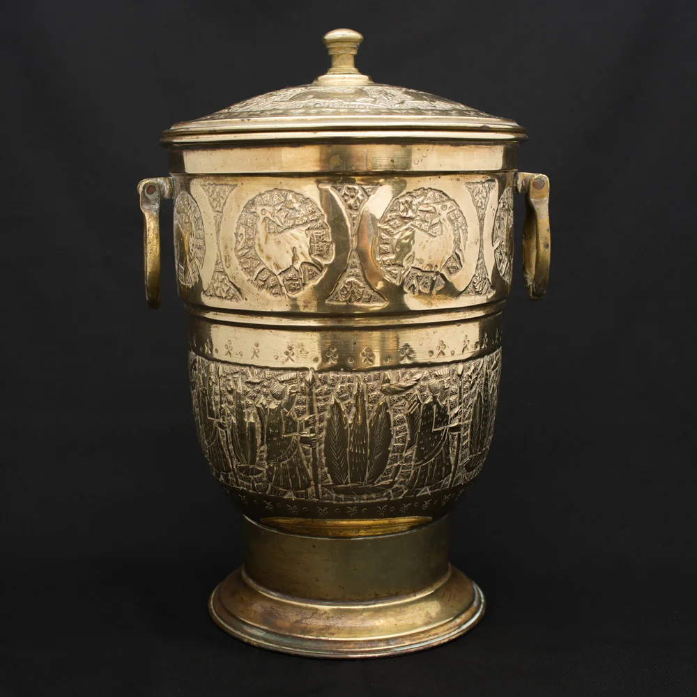 Brass Urn 1.jpg
