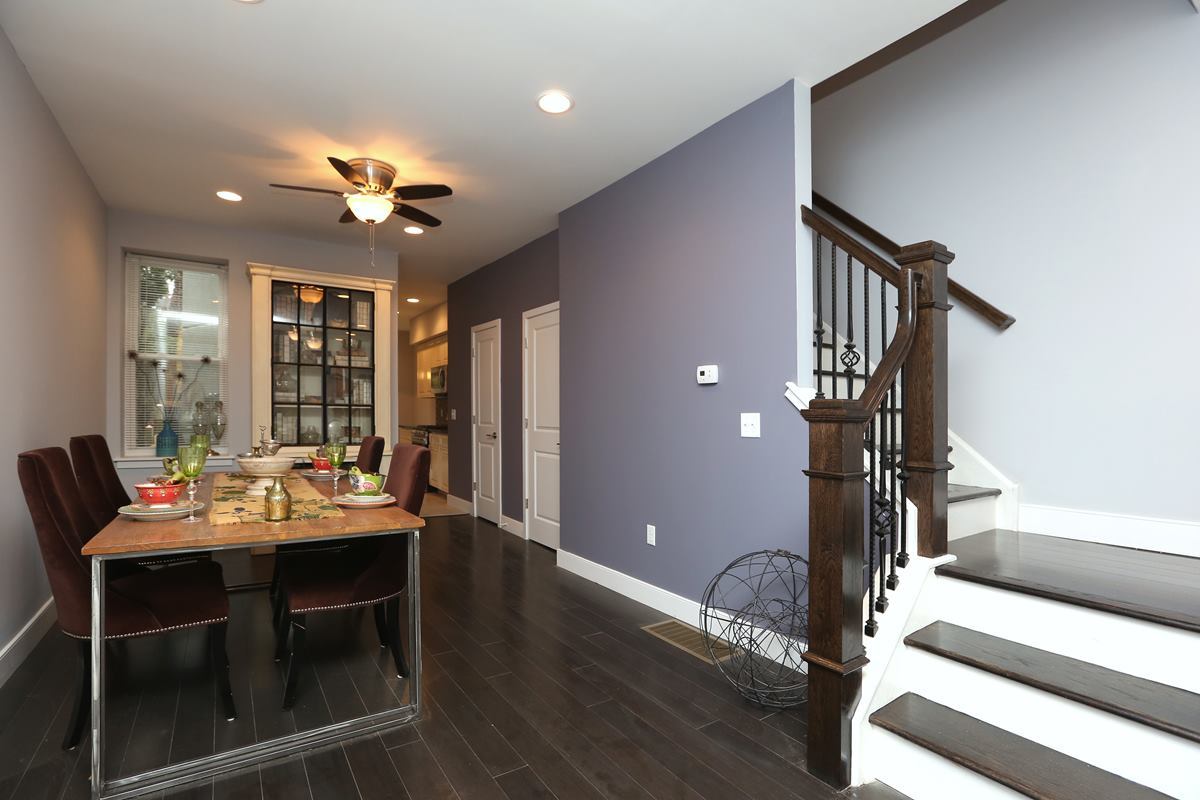 3523 Sunnyside - dining