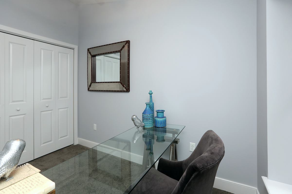 3523 Sunnyside - Bedroom