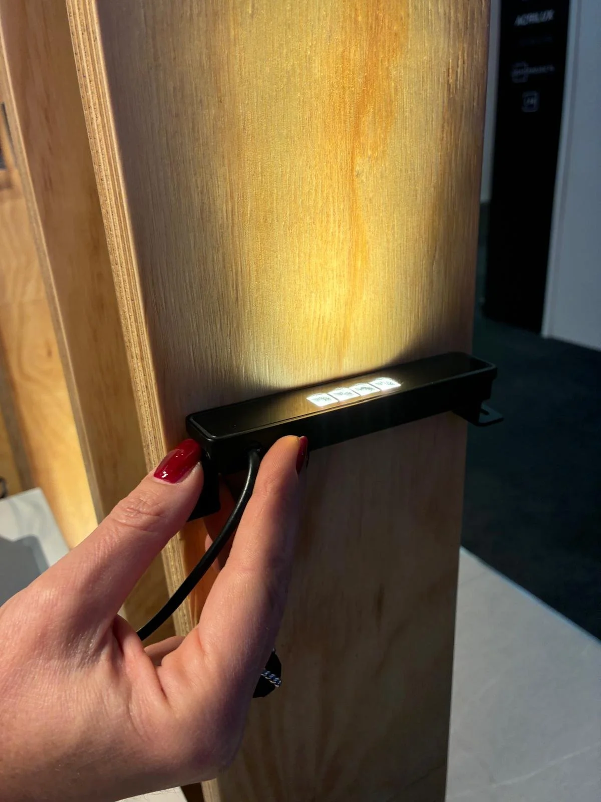 WhatsApp Image 2025-11-24 at 09.19.43 (14).jpeg