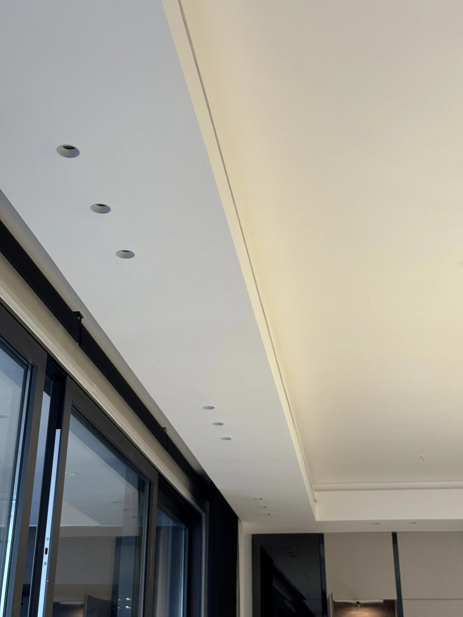 HOBO trim less 7 light lighting.jpg