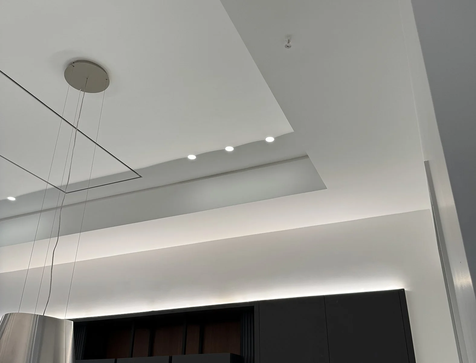 HOBO trim less 7 light lighting 2.jpg