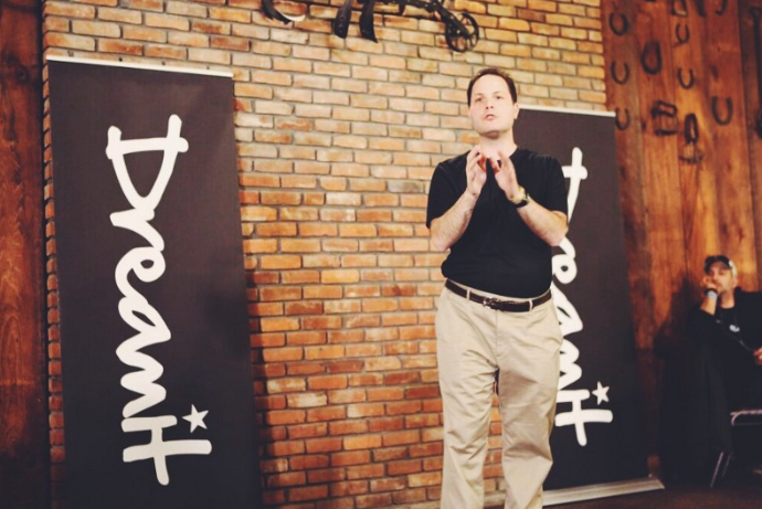 Paul Martino of Bullpen Capital gives fundraising advice to the founders