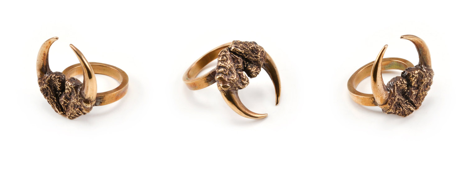 The Hunted II - Double Talon Ring