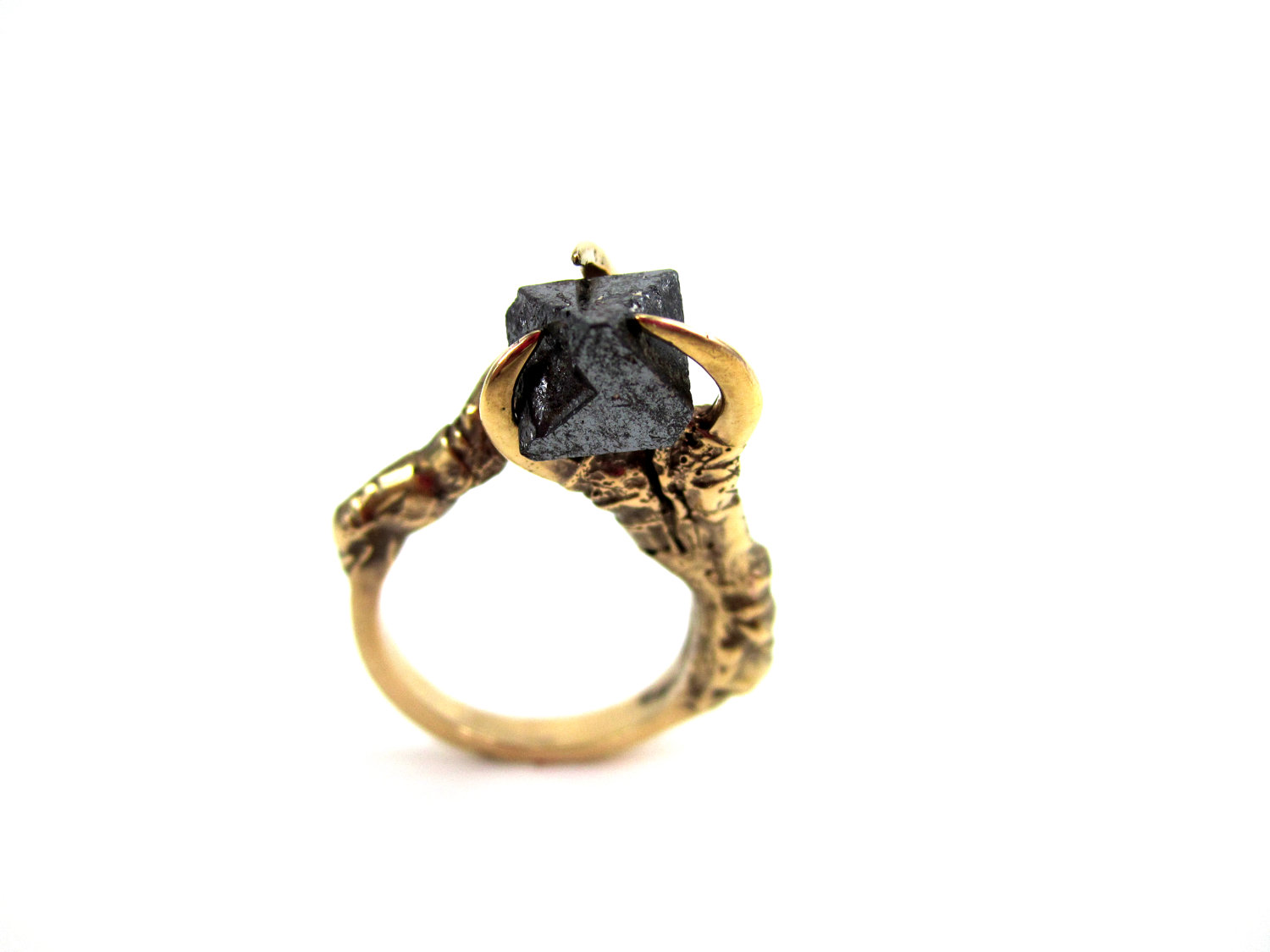 The Hunted I - Crow Claw Ring with Faceted Magnetite Stone