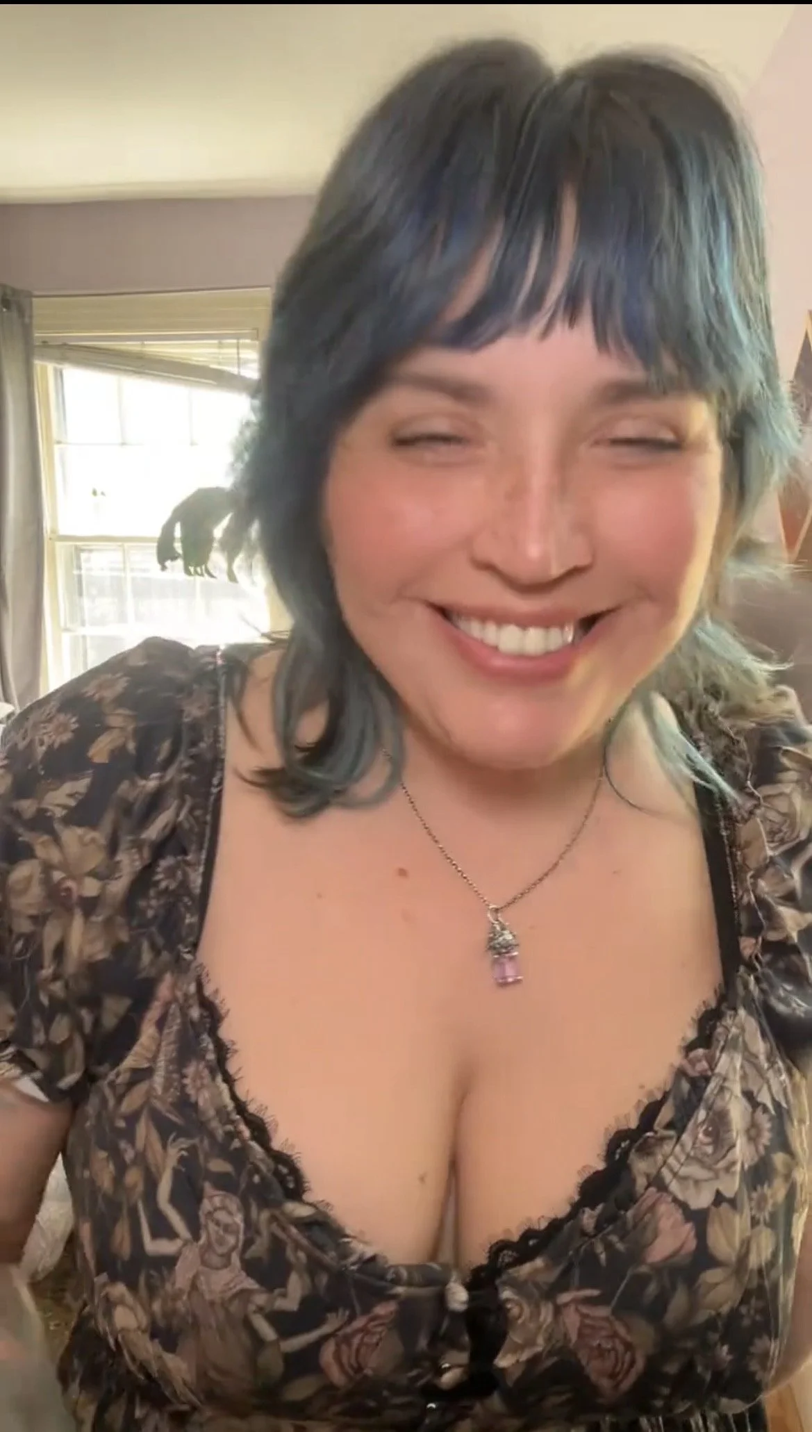 seashell and pink quart pendant (1).jpg