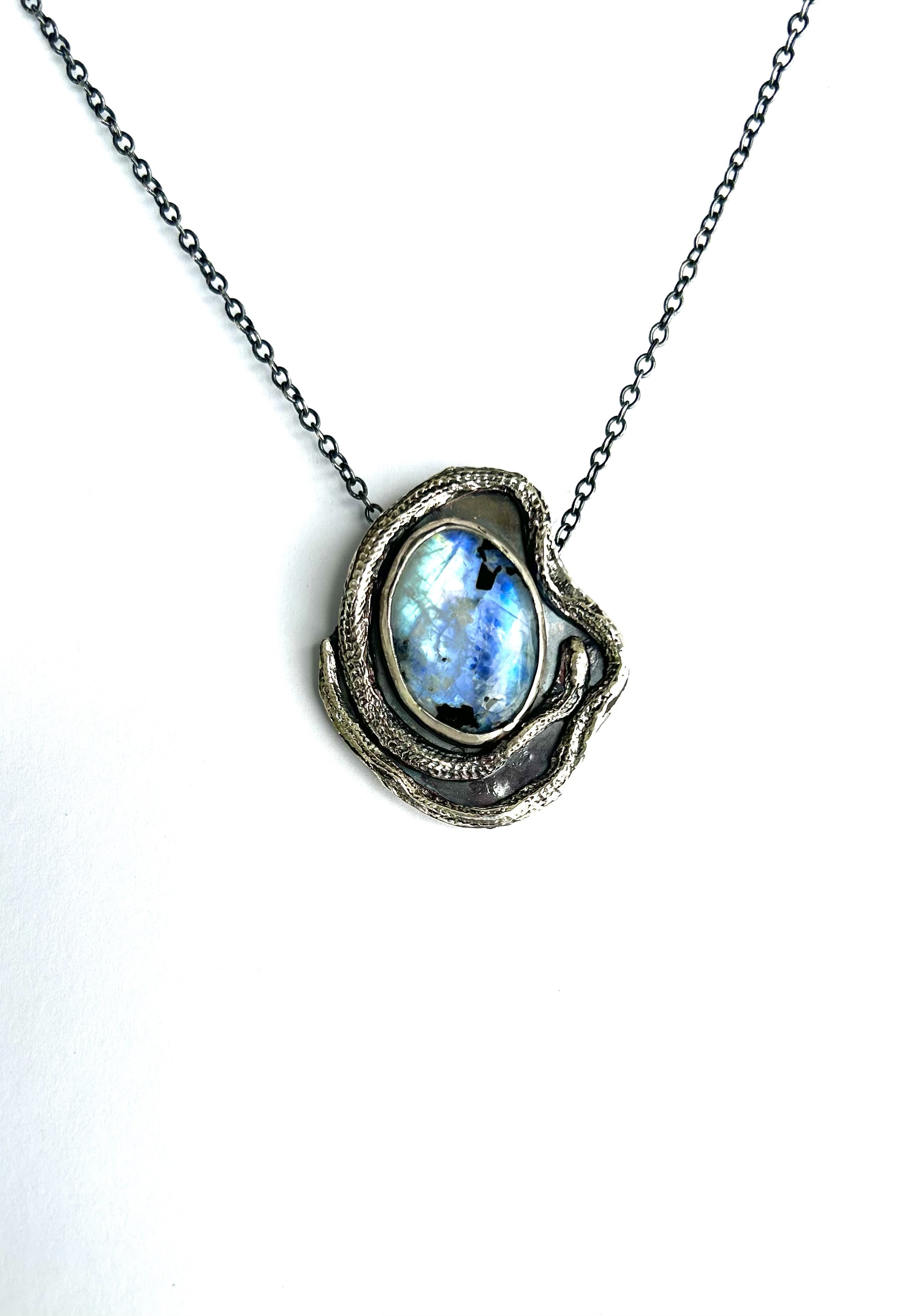 Medea moonstone oval necklace (2).jpeg
