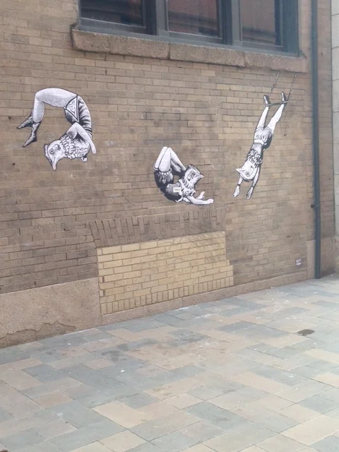 Even some of the alleyways had enticing brick sidewalks and murals on the walls.