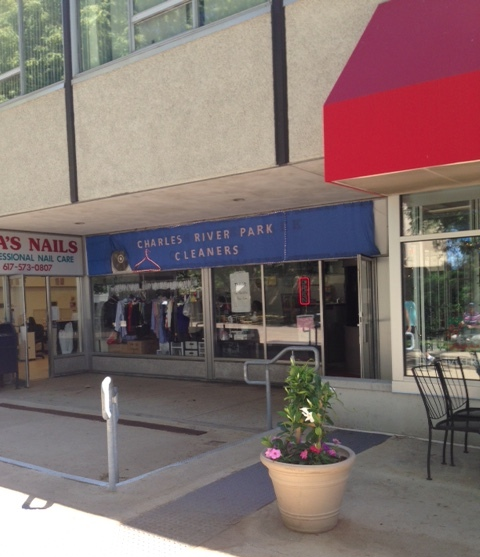 We only noticed a tiny bit of mixed use. Most of the superblocks are comprised of residential towers, parking lots and recreational uses (pool, tennis, basketball courts). Here is a dry cleaner, nail salon and small restaurant, the only retail we saw in the interior of the complex during our long walk.