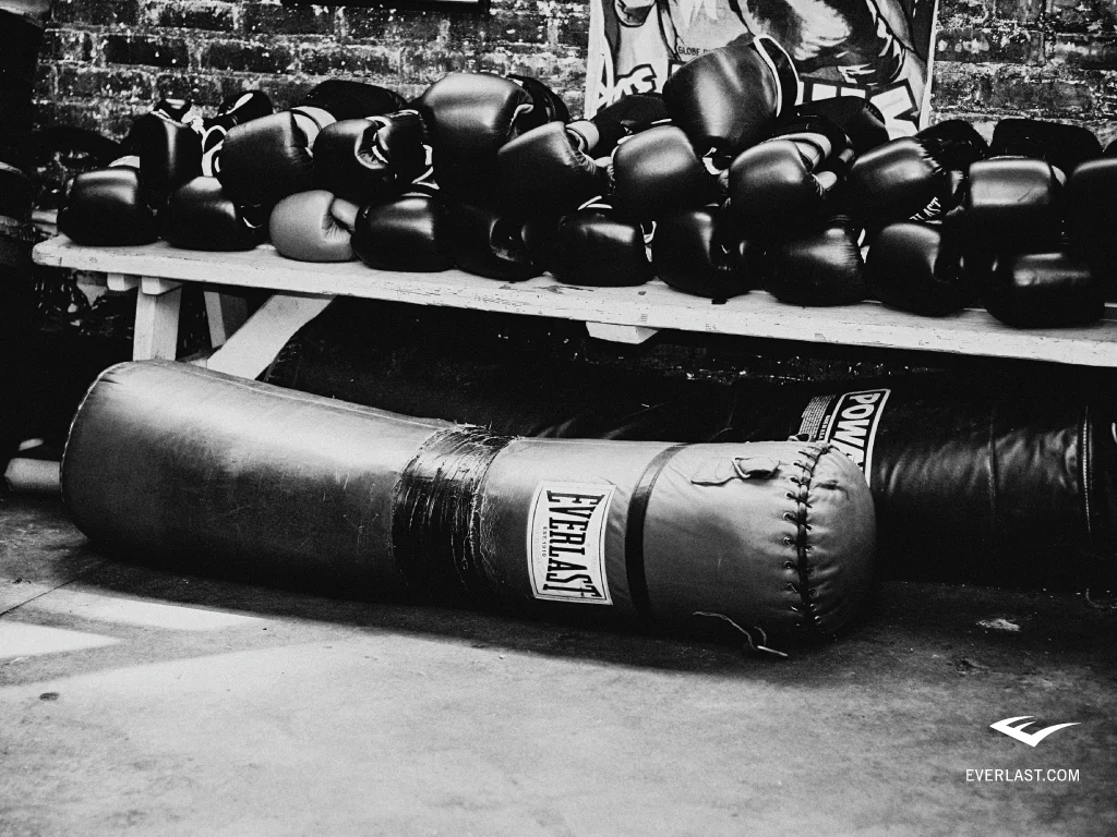 Boxing_wallpapers_240.jpg