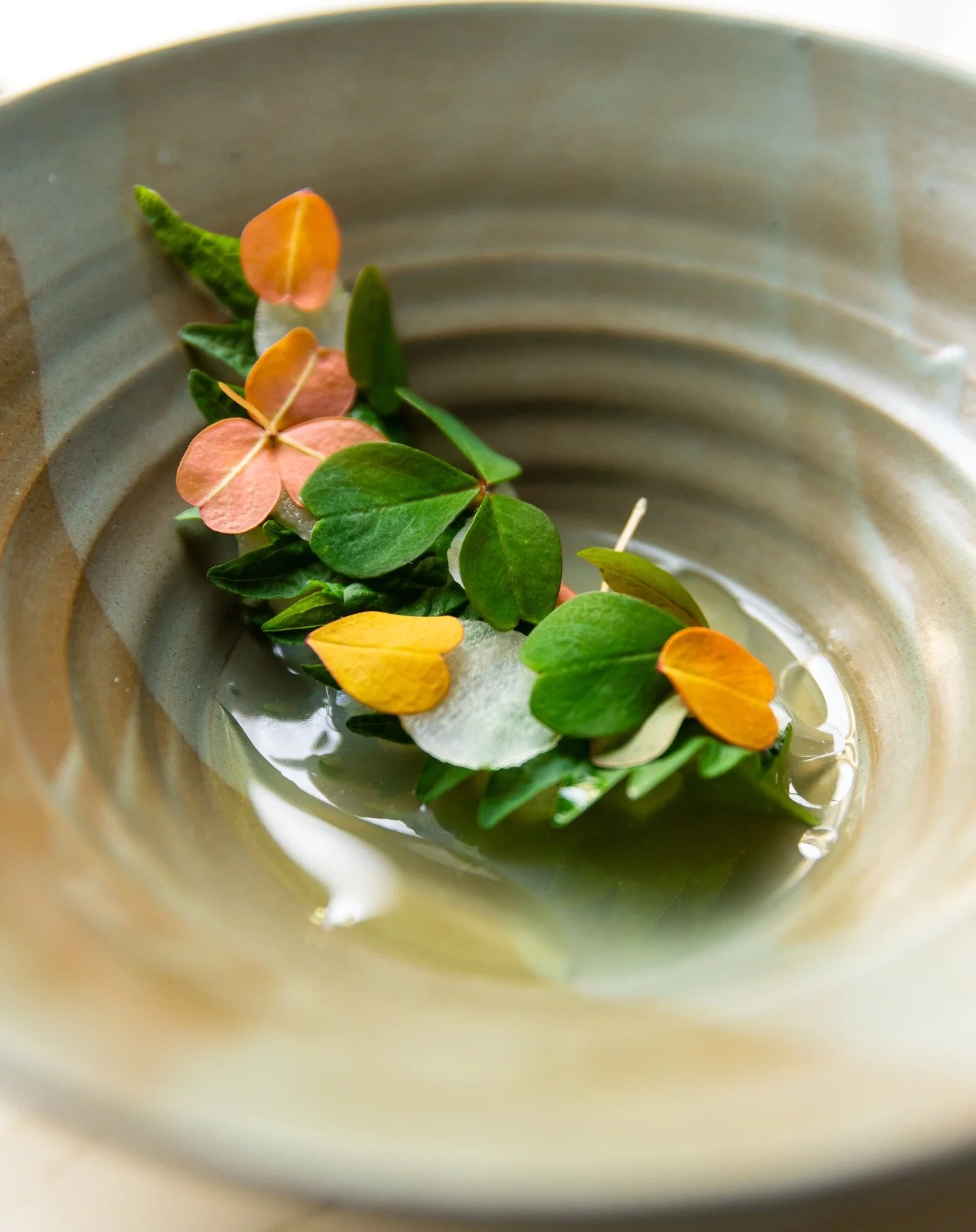 Are you a restaurant owner or chef and looking for refined custom made tableware? I'm open for new restaurant orders as of October/november 2025.

For enquiries, send a message to studiokaolin@gmail.com