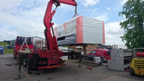 Offloading of New Laser Machine with Hiab