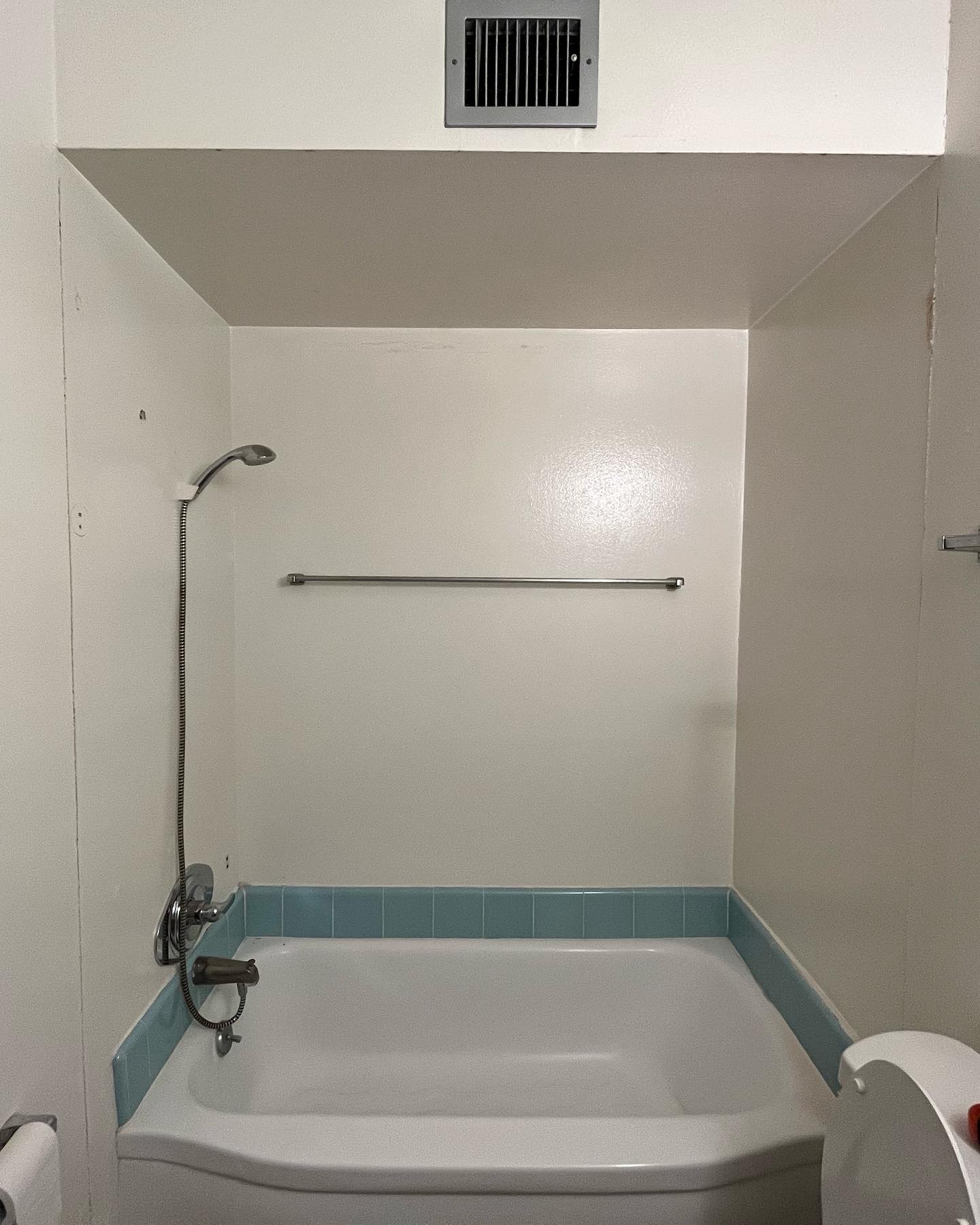 Bathroom Remodel Midtown Tucson Before.JPG