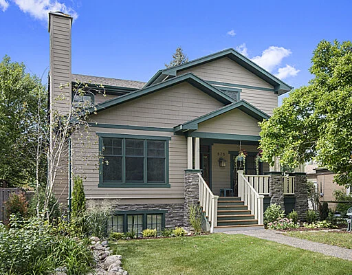 826 Grey front view.jpg