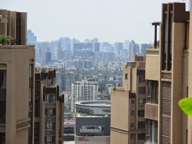 WALKING EPIPHANY in Southwest China: neighborhood notes from Sarah