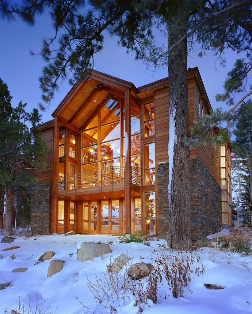 J01 EXTERIOR - RESIZED.jpg