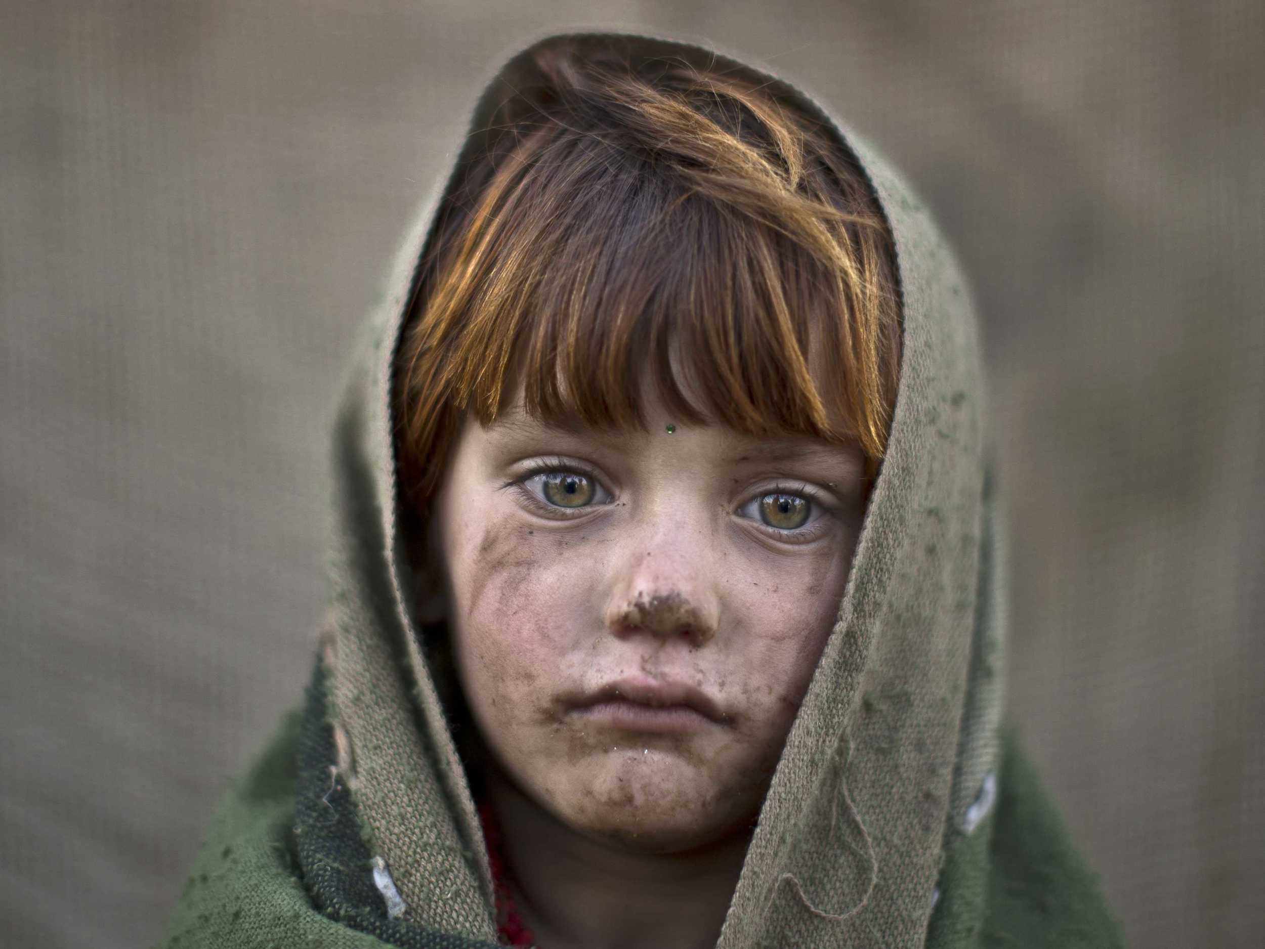 these-afghan-child-refugee-photos-will-break-your-heart--and-maybe-just-give-you-hope.jpg