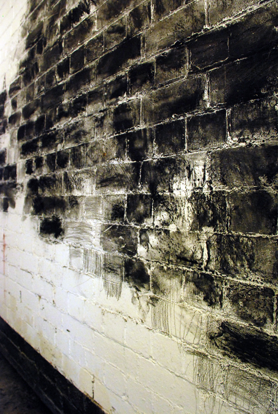 'Blacking' performance, Separations exhibition, Leeds. 2008. Copyrigh Victoria Lucas. .jpg