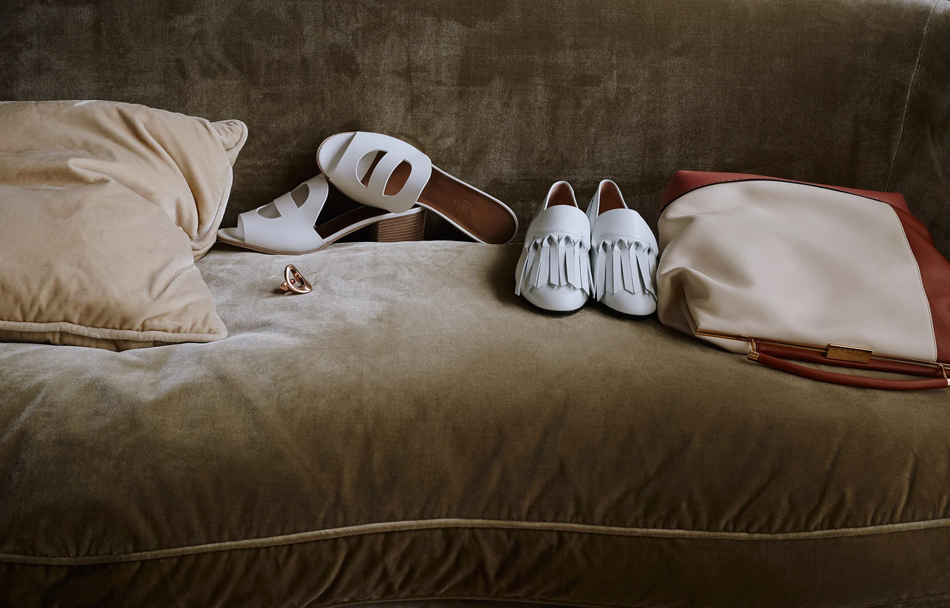 AmicaAccessories_0316_Shot08_011_R_web.jpg
