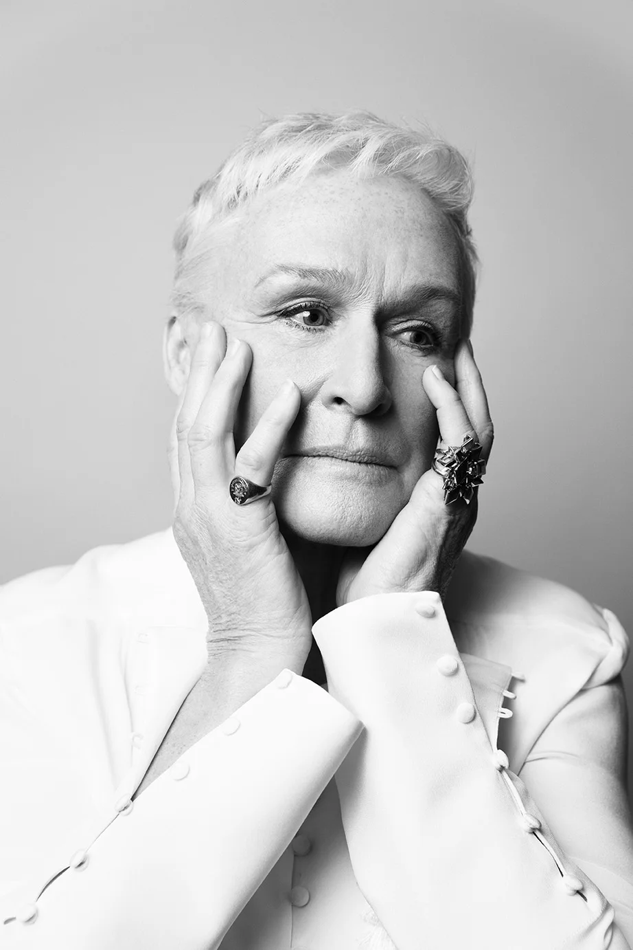 170126_VARIETY_GlennClose_02B_033_R.jpg