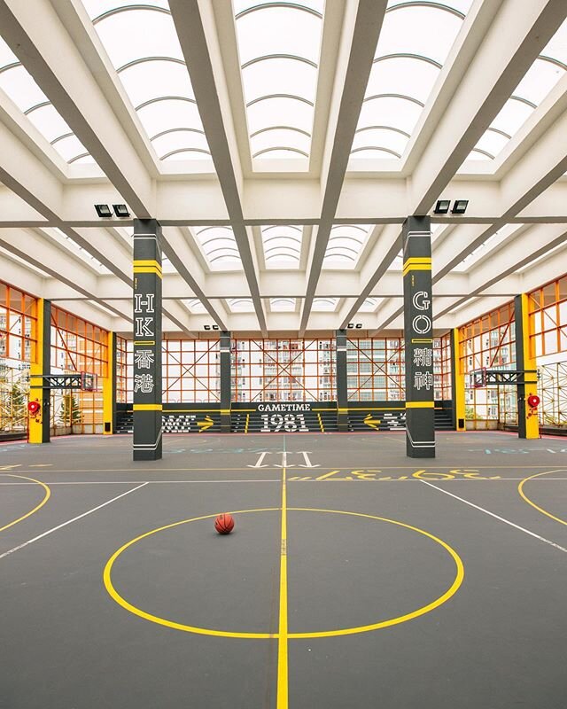 Dream courts in Hong Kong 🏀 Fun fact: the design came from kids who were born and raised in housing estates. The owners gave them the opportunity to create their dream court and this is what they came up with: a design that embraces heritage with mo
