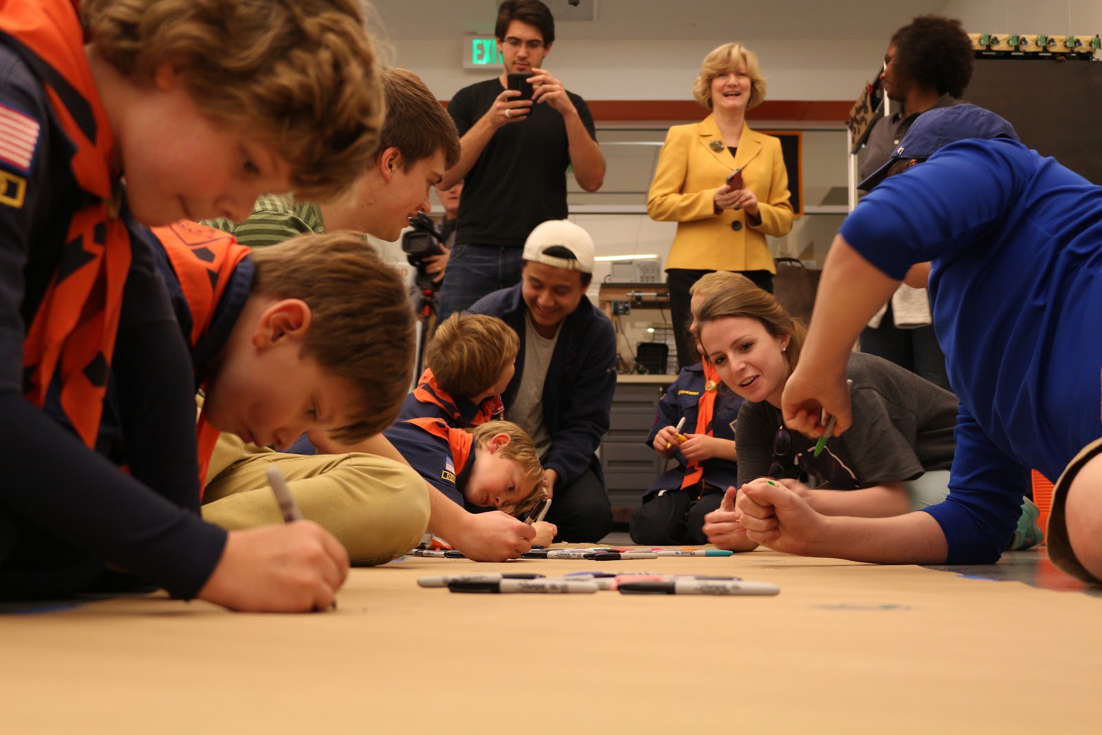Teaching Vibrobots to Cub Scouts.