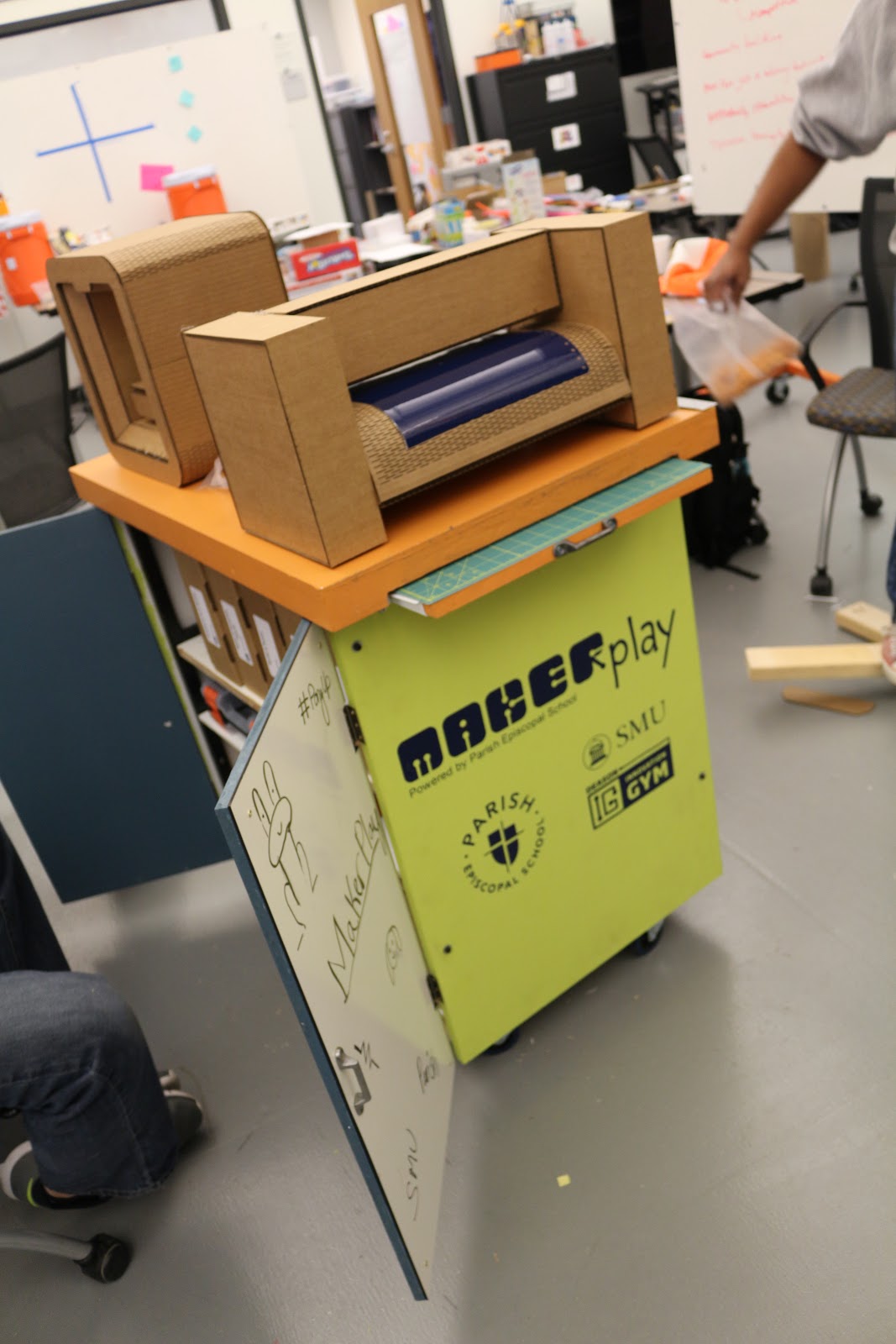 A finished and branded MakerPlay Creation Station ready to go!