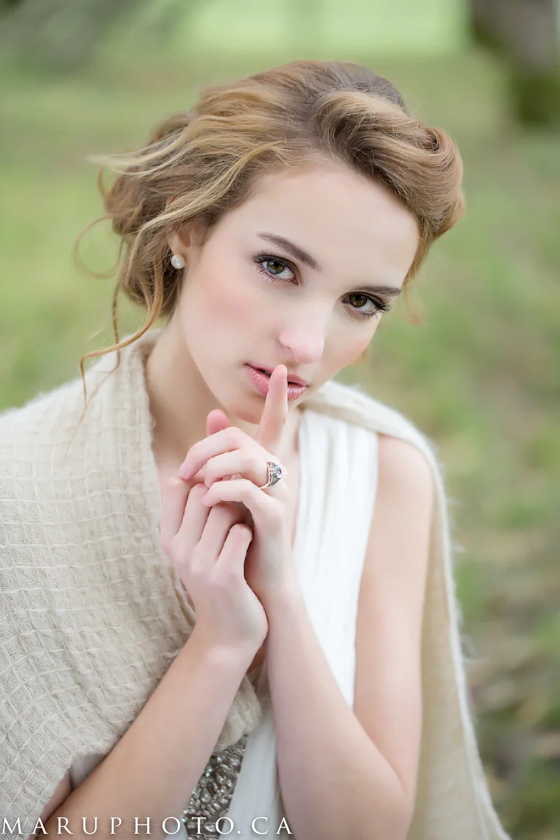 Maru Photography, Katie Elwood Makeup and Jen Mathison Hair