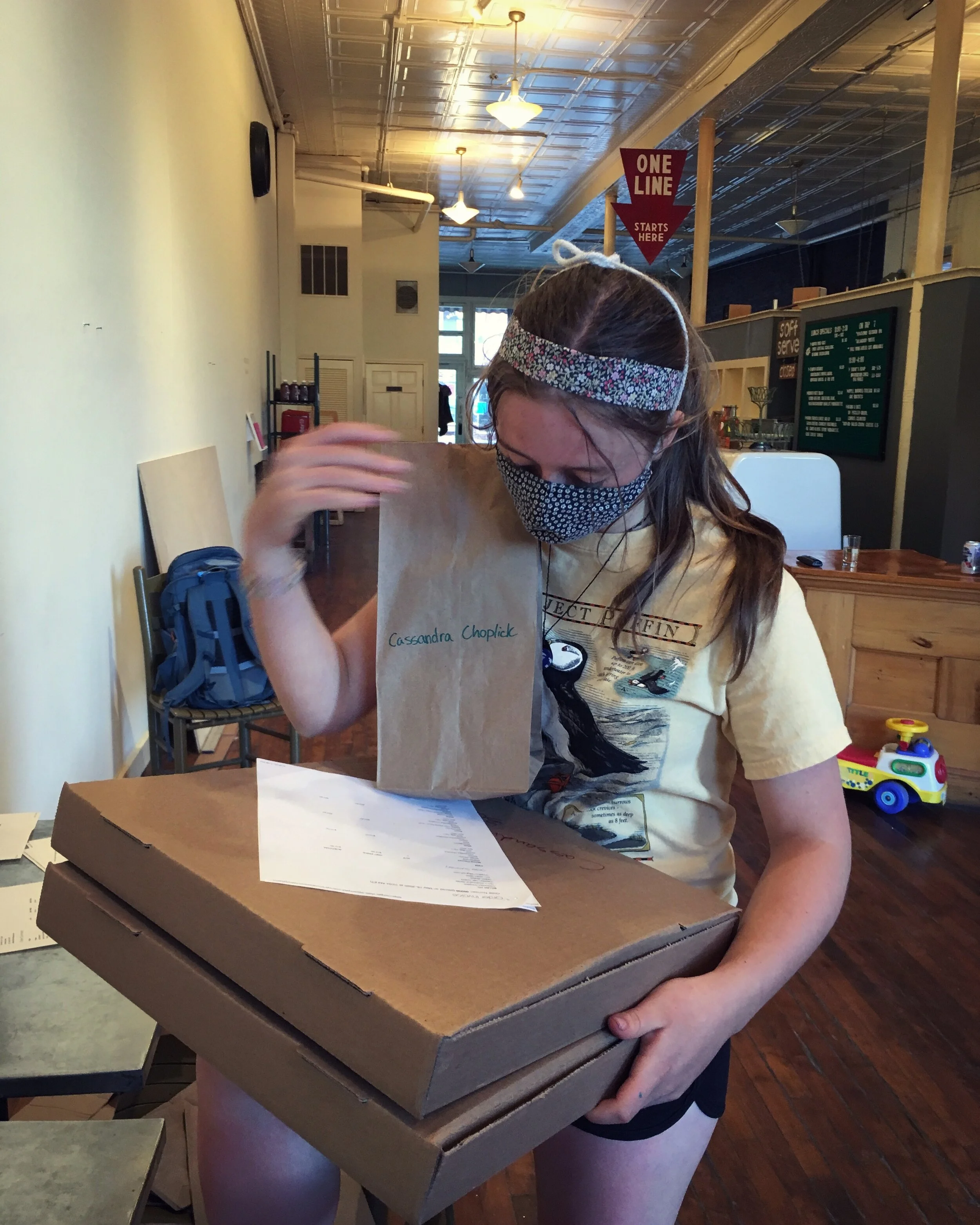 31E7AD05-5203-46C1-94AF-9DF852D58F3C