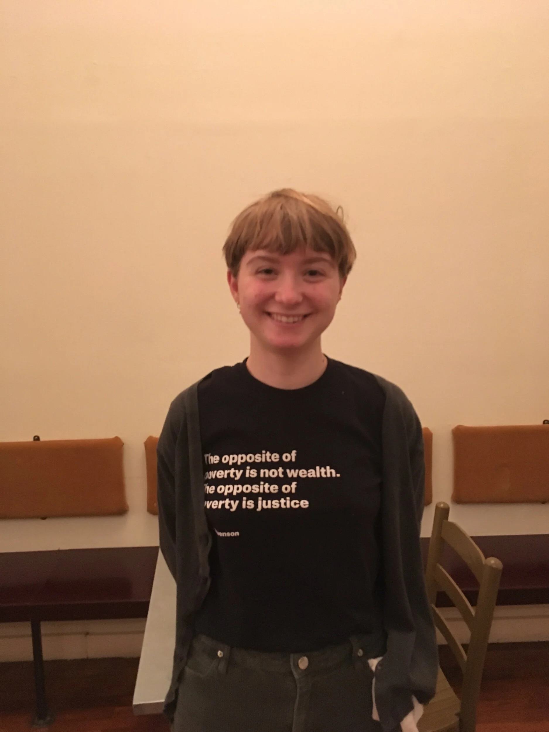 EE76D7C7-71B7-40F6-99B5-C149C7FD9D2F