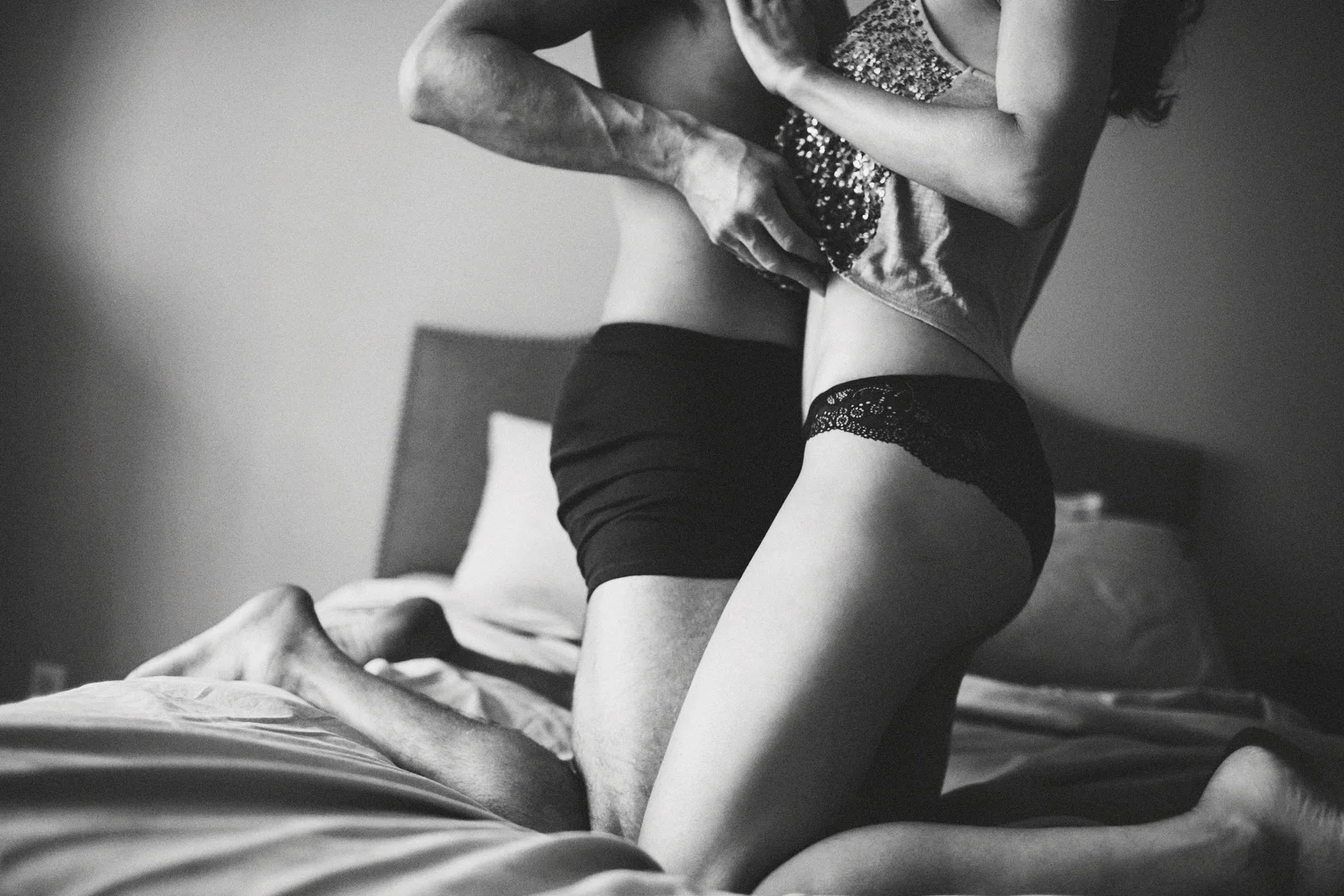 Jennifer Skog photographs sf city engagment boudoir shoot on rooftop