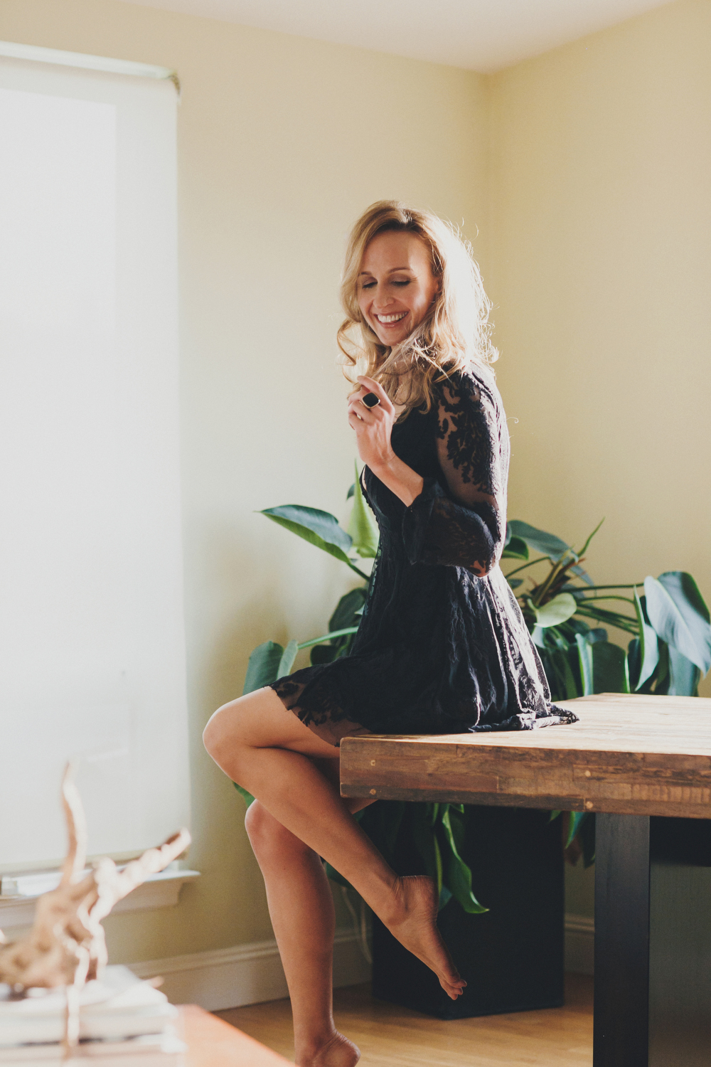 Jennifer Skog photographs sf city engagment boudoir shoot on rooftop
