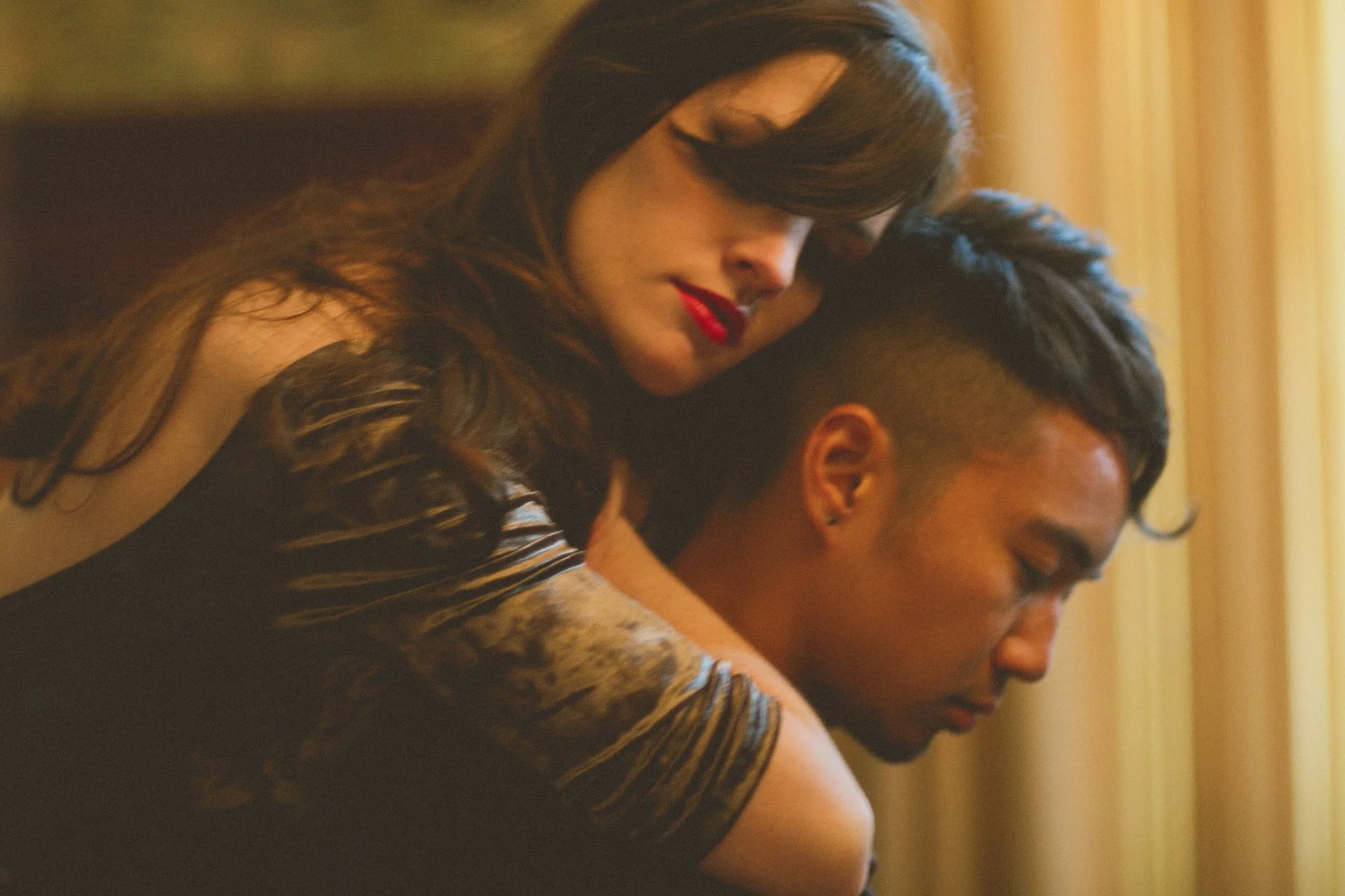 Music & Fashion Photographer Jennifer Skog photographs indie-electronic pop duo CATHEDRALS