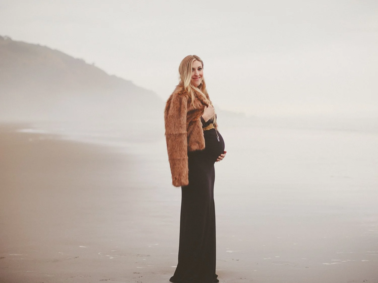 Fashion Photographer Jennifer Skog photographs the love story of her very first muse ever - her baby sisterFashion Photographer Jennifer Skog photographs the love story of her very first muse ever - her baby sister