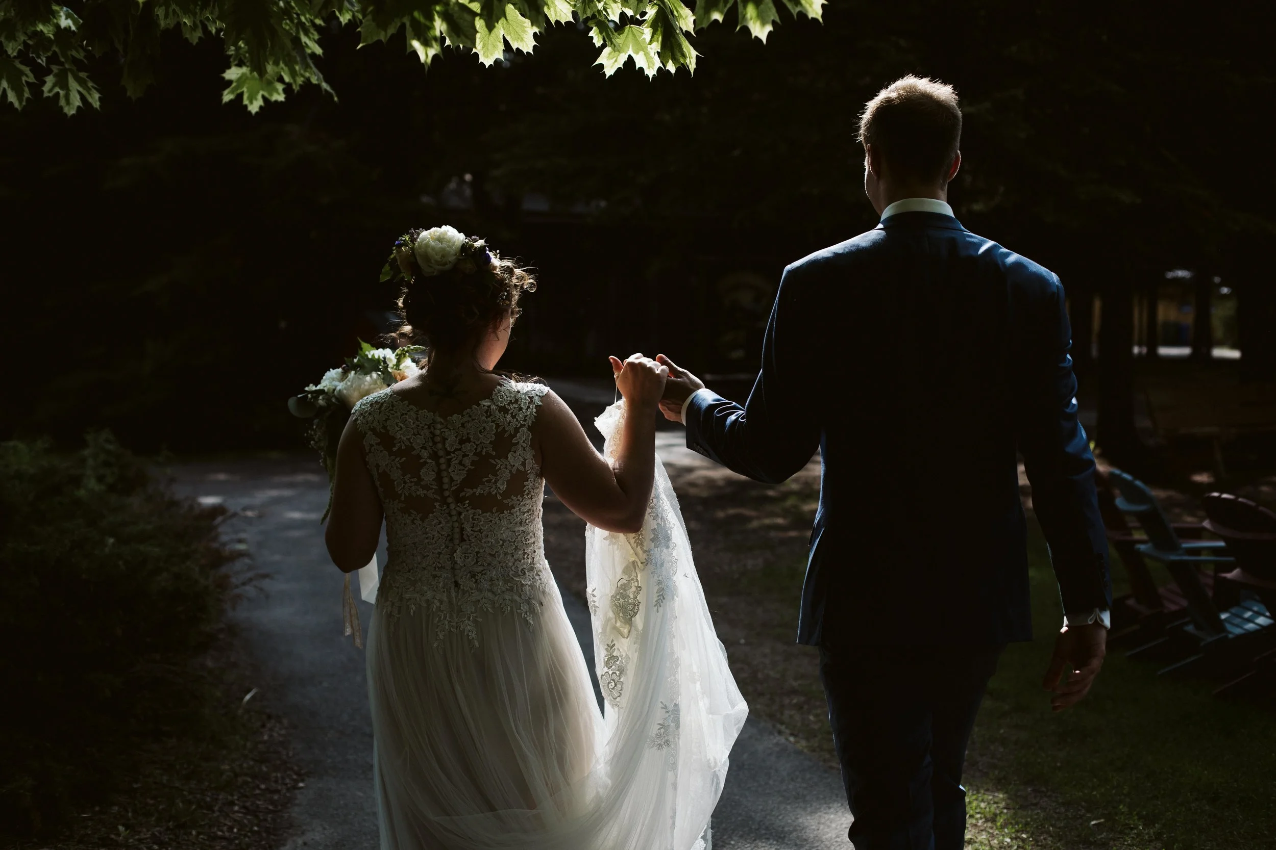 Cailyn &amp; Toby's Saunders Farm Wedding