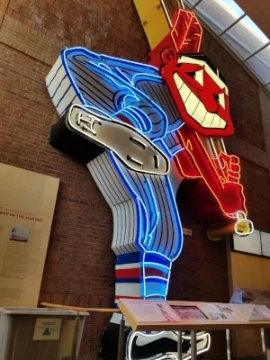 CHIEF WAHOO BLACKGIRLINCLE