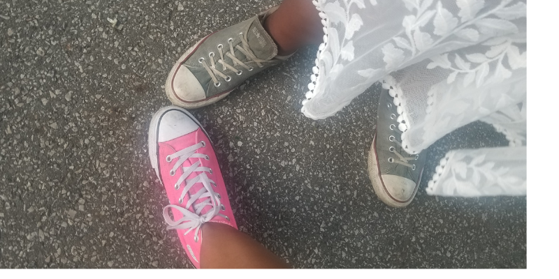 800x 400 b2 shoes .png