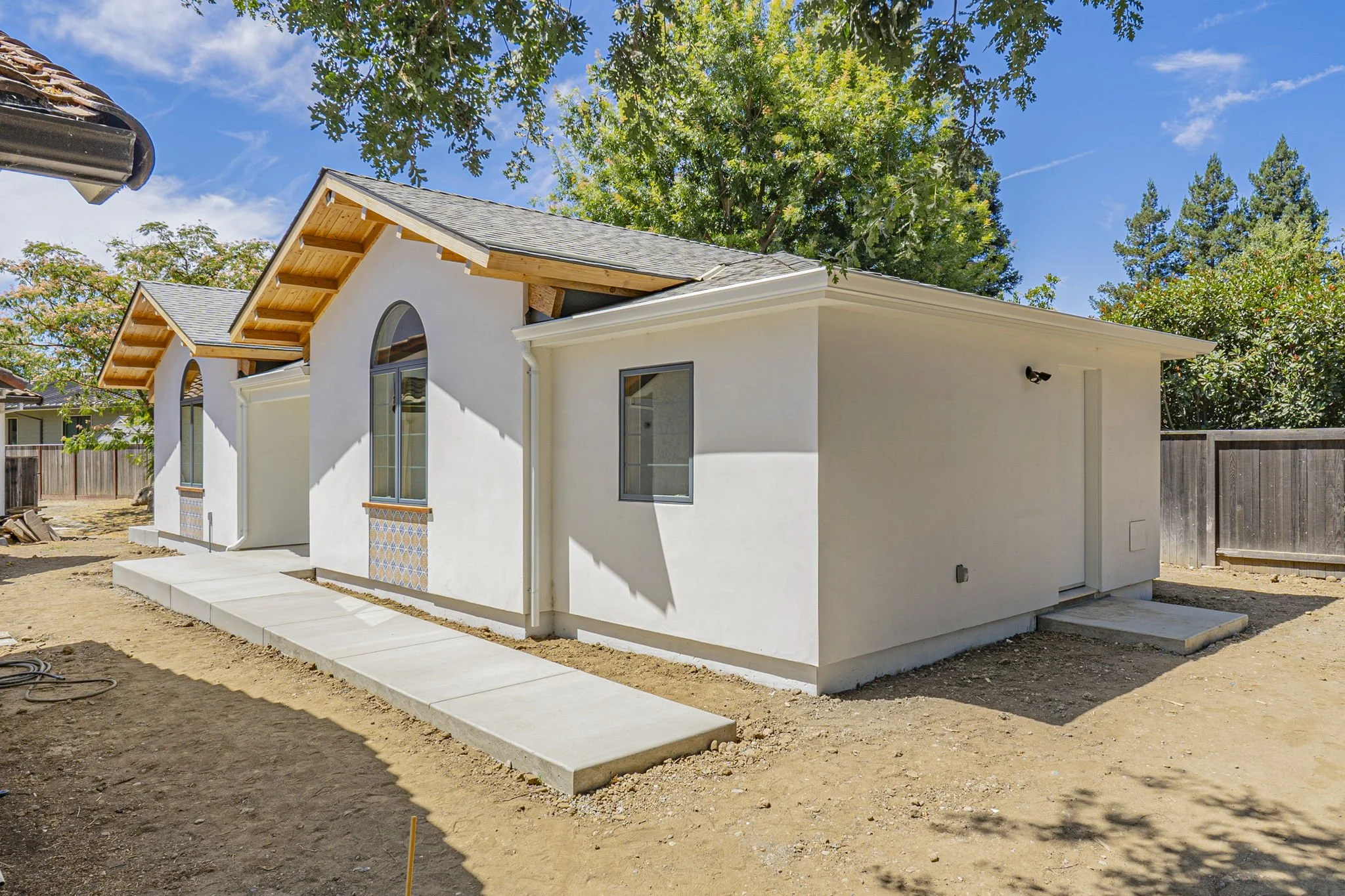 2-web-or-mls-02 Front Of Home.jpg