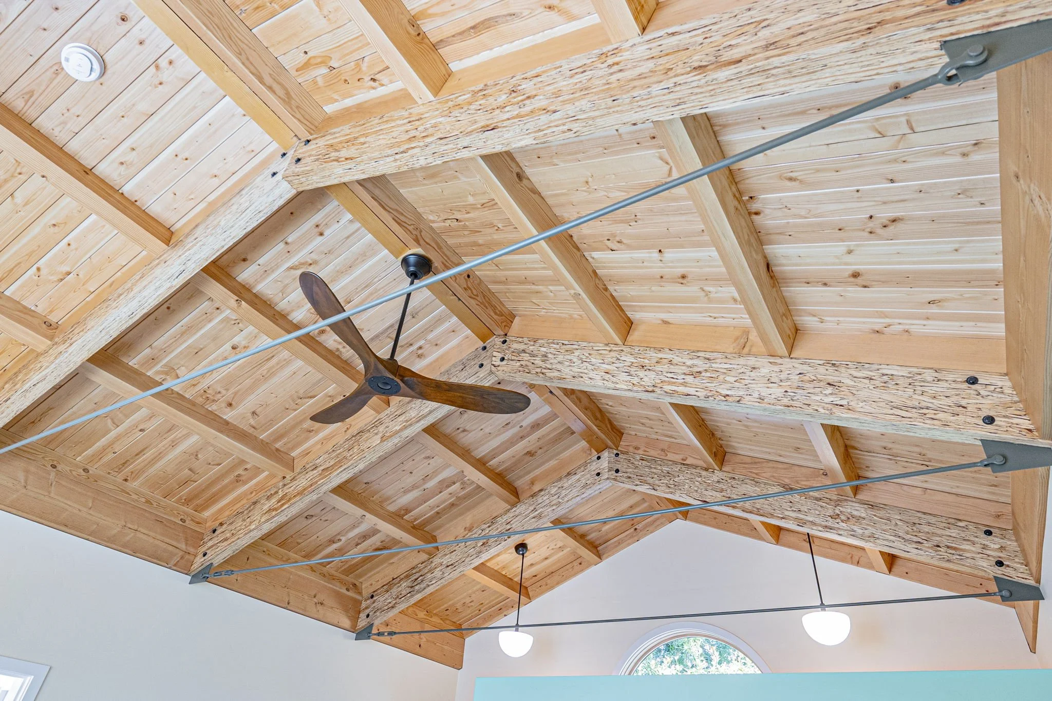 22-web-or-mls-23 Ceiling.jpg