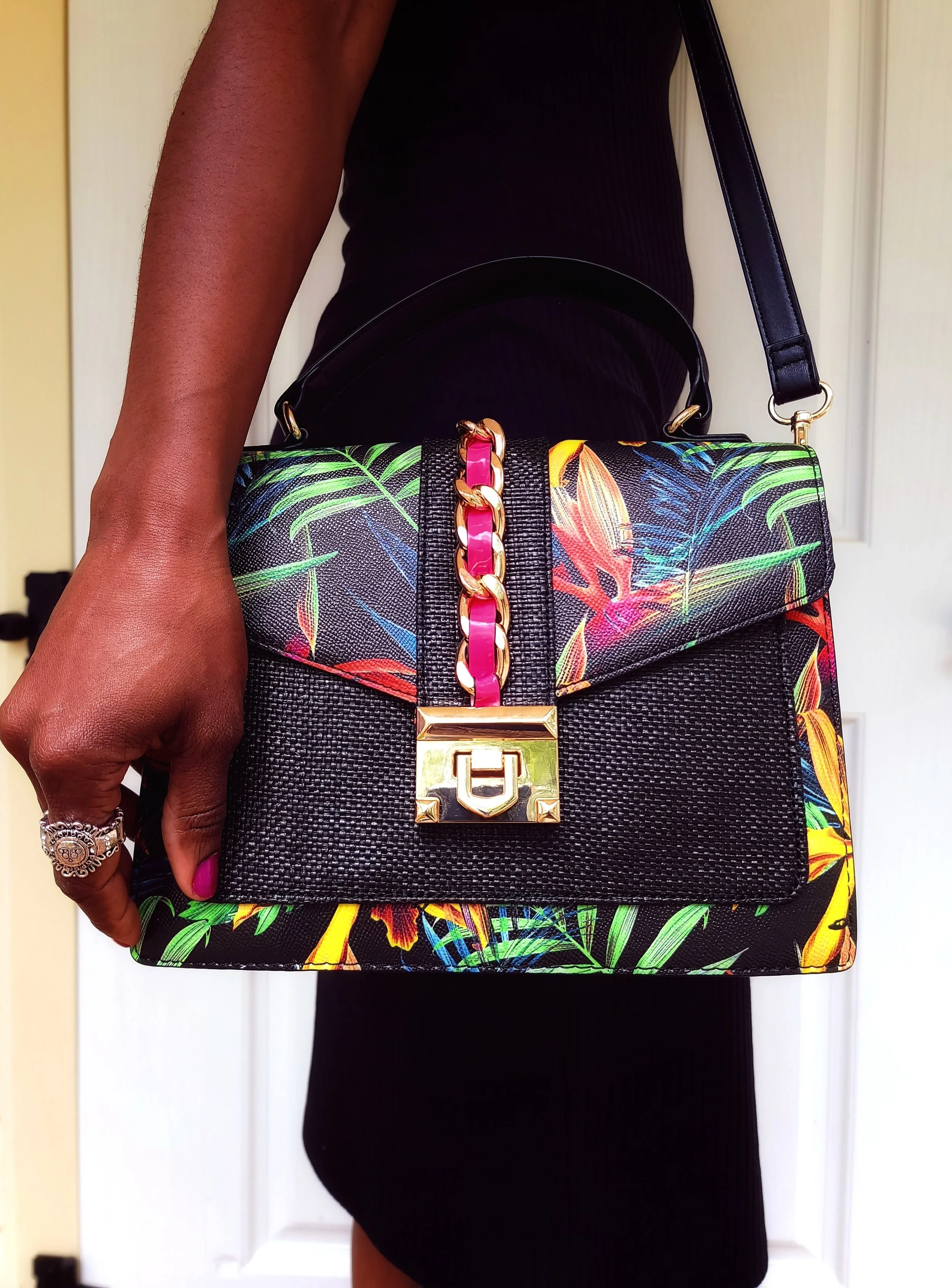 A Bold Purse I'm Loving For Spring 