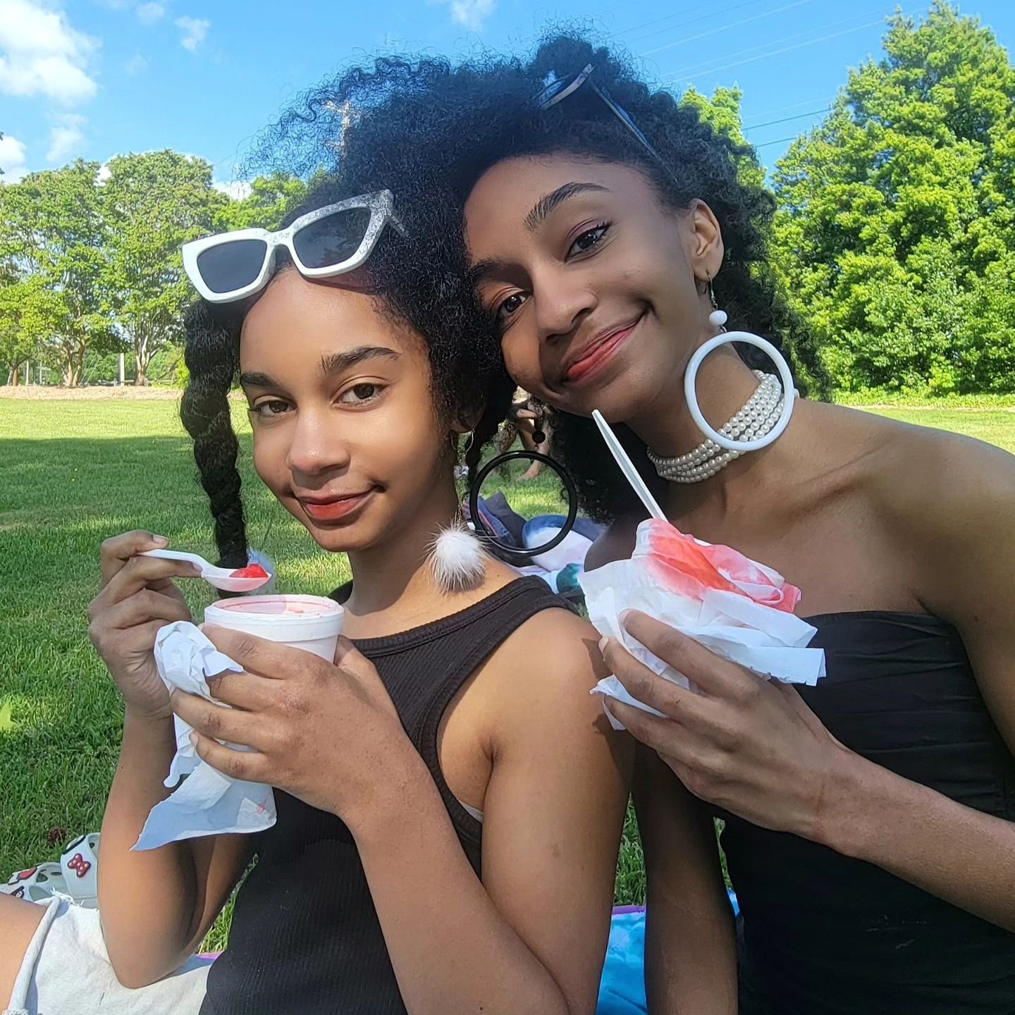 Jazz.🎶 

A &quot;chill&quot; crowd. 

A great cause. 

Yesterday, we made it to High Point for the first Trane Tracks festival. A fundraiser to renovate (the legendary) John Coltrane's childhood home. 

My girls made a mess enjoying cherry Italian I