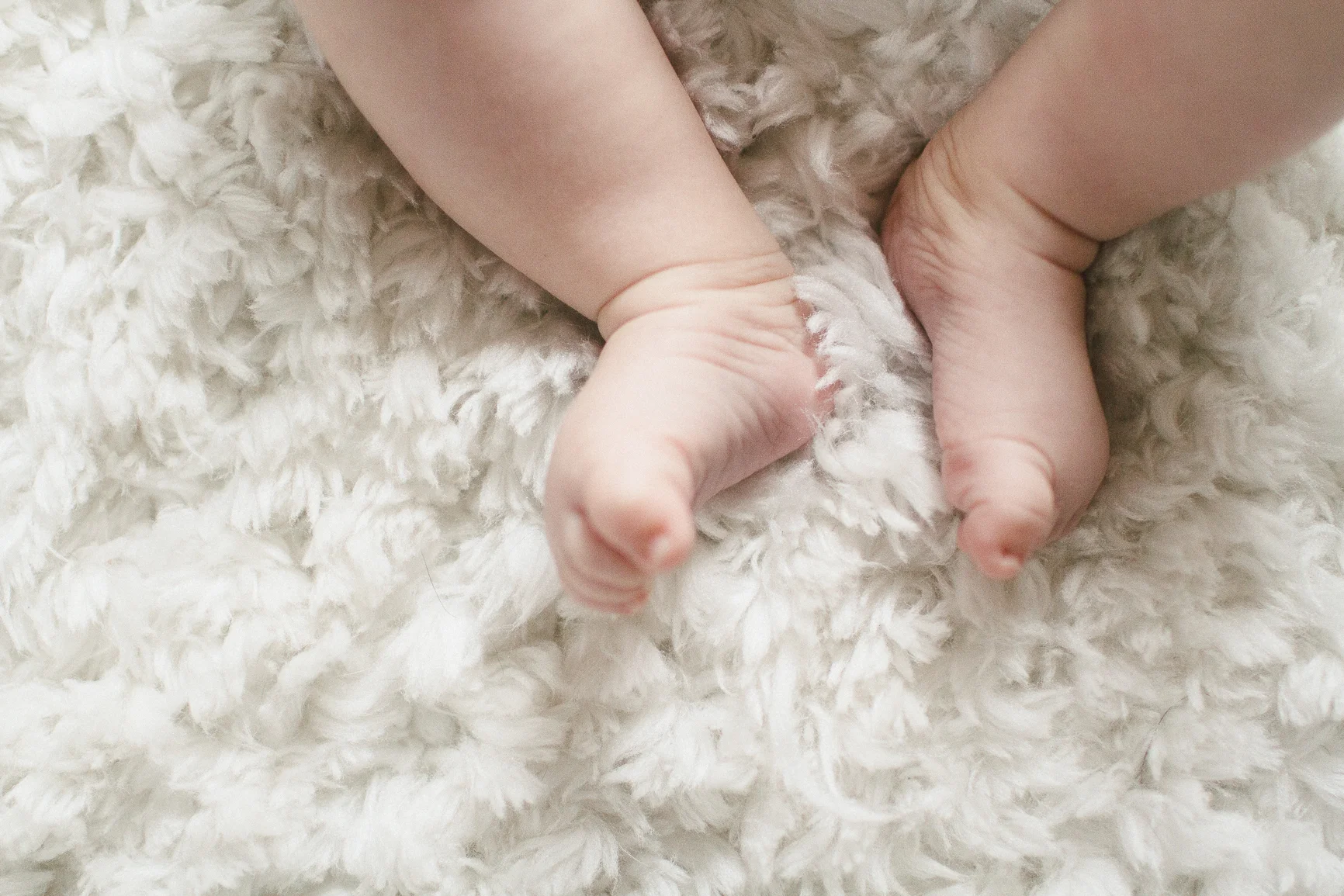 Baby girl Olivia, lifestyle and newborn photography session
