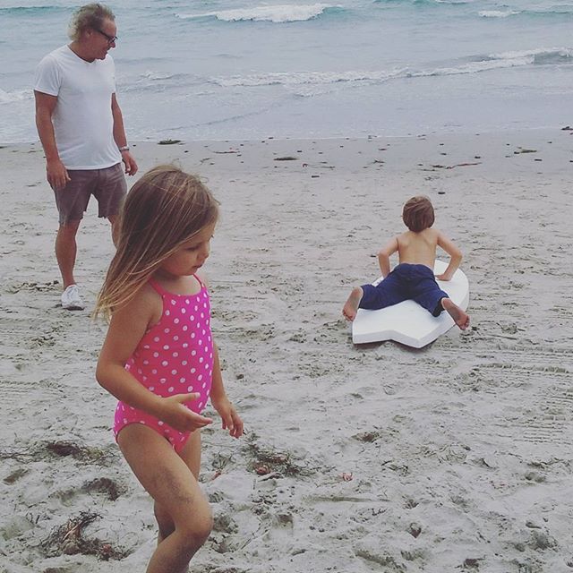 happy memorial day :)
made is u.s.a.
#kidsurfboards 
www.kidsurfboards.com