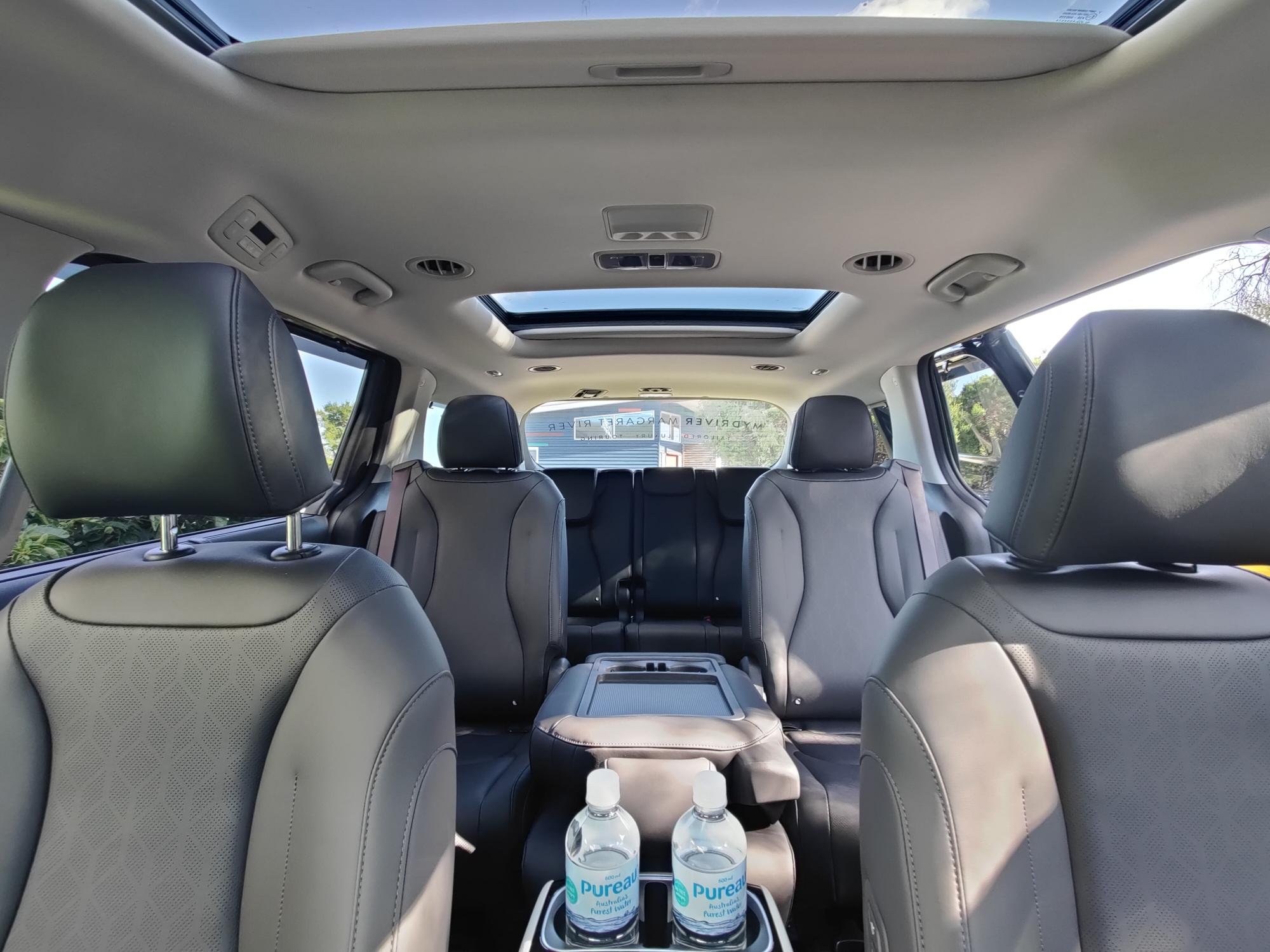 Featuring a luxurious interior for eight, lavishly equipped with next-generation Kia technology, the Carnival allows passengers to travel in grand comfort and style!