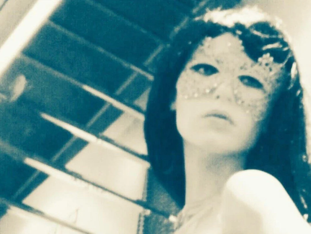 Un Secret.
.
.
.
.

Photograph by&nbsp;@elenimylonaofficial_

.
.
.
.

#mannequinlife&nbsp;#secret&nbsp;#elenimylonaofficial&nbsp;#tdmmag