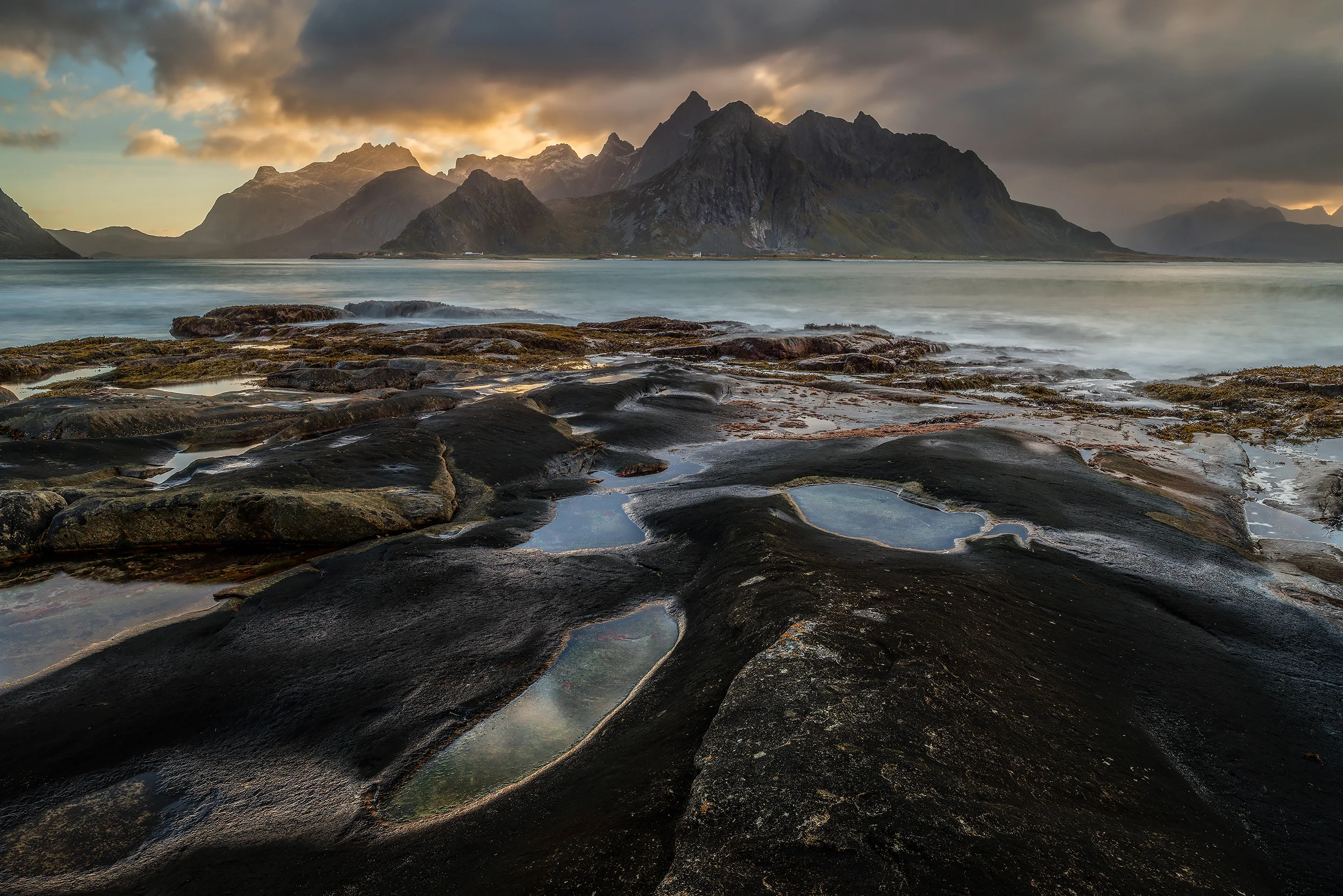 Flakstad Study 1