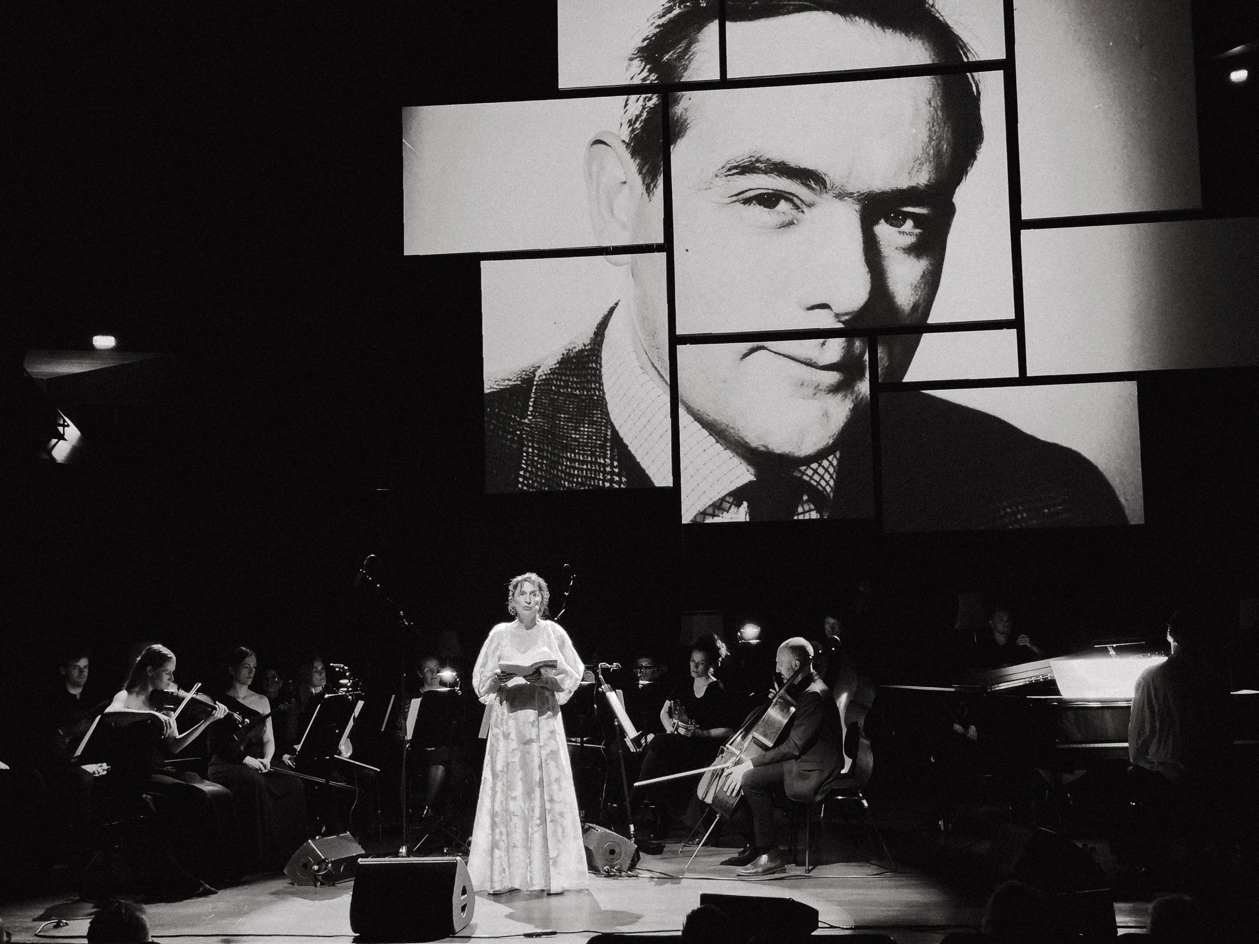 Scenografi & Flying Frames